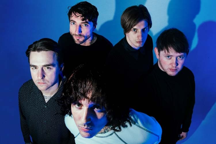 Vokalis BMTH, Oliver Skyes, Ungkap Rencana Konser di Indonesia Akhir Tahun Ini
