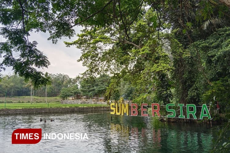 Menemukan Damai di Sumber Sira Putukrejo Malang