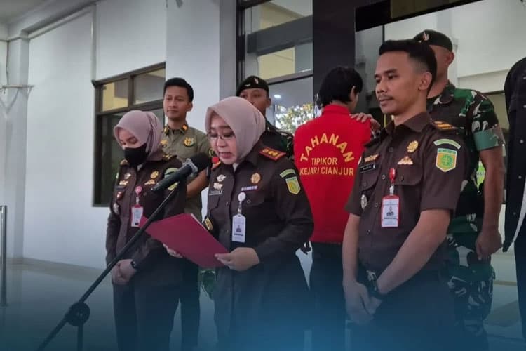 Rugikan Negara Miliaran Rupiah, Mantri Bank di Cianjur Dicokok Kejaksaan